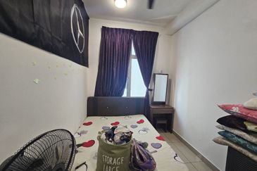 SKS Habitat Apartment, Larkin