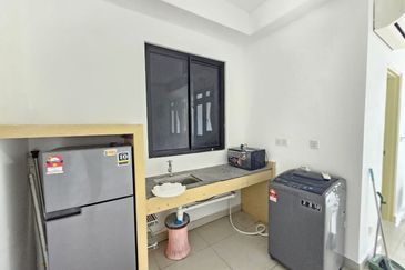 Meridin Suites Residences