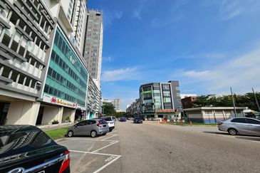 Taman Austin Heights