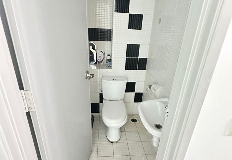 The Sky Executive Suites