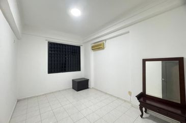 Mewah View Luxurious Apartments