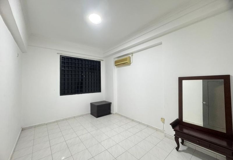 Mewah View Luxurious Apartments