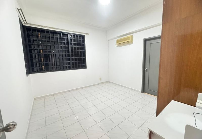 Mewah View Luxurious Apartments