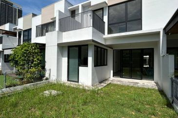 Sunway Citrine Lakehomes