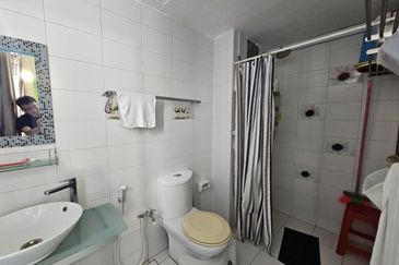 Dedaun Hijau (Greenfield Regency)