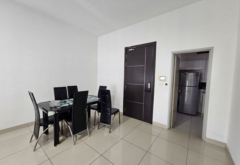 D'Summit Residences @ Kempas Utama