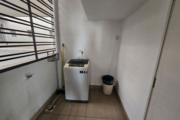 Dedaun Hijau (Greenfield Regency)