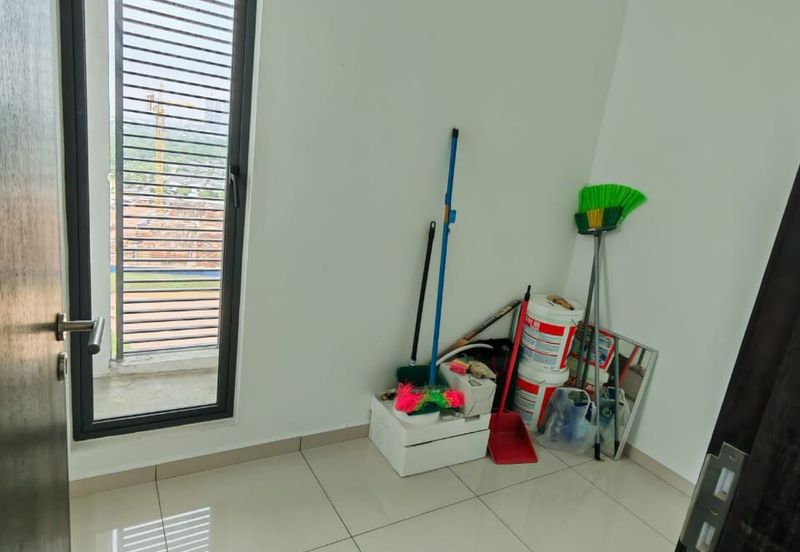 Ponderosa Lakeside Luxury Apartments