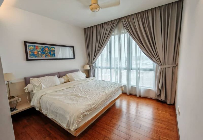 Ponderosa Lakeside Luxury Apartments