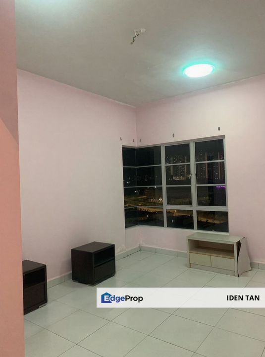 M'Tiara Apartment Larkin For Sale Near Larkin Heights, D'Larkin Residence, Larkin Idaman, SKS Habitat, M Condominium, SuriasMas, Larkin, Kebun Teh, Johor, Johor Bahru