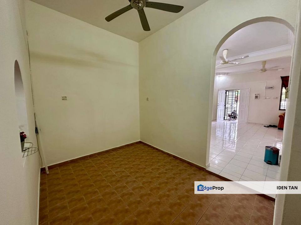 Pulai Emas Double Storey Terrace House Renovated Unit For Sale Near Kangkar Pulai, Pulai Perdana, Sri Pulai, Pulai Jaya, Amber Hill, Taman Universiti, Johor, Kangkar Pulai