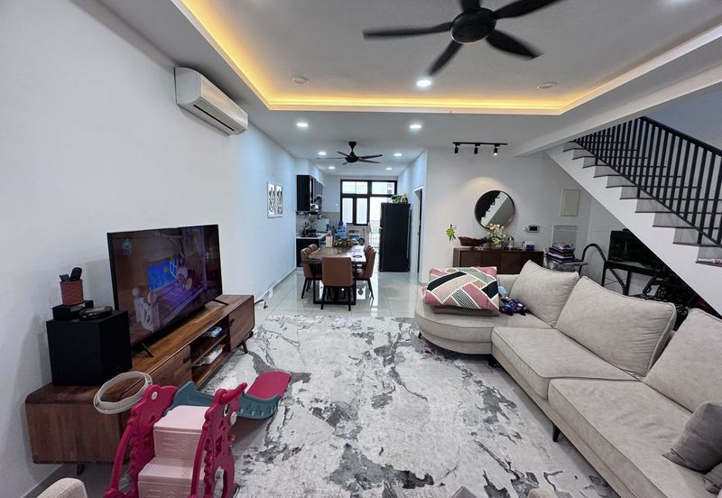 Sunway Citrine Lakehomes