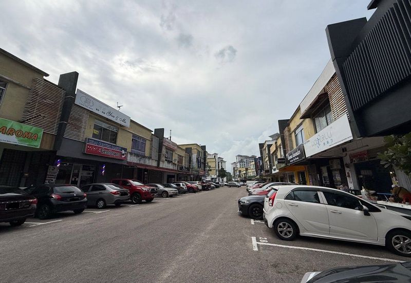 Taman Larkin Perdana