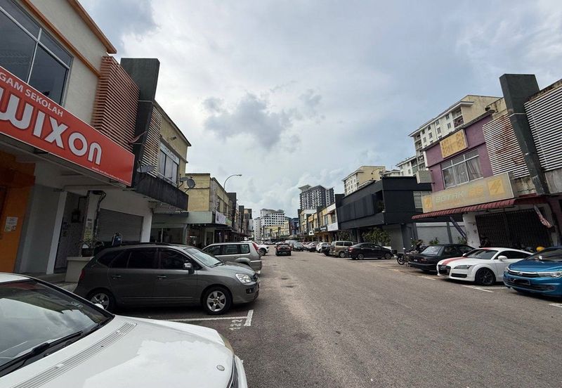 Taman Larkin Perdana