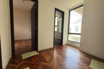 Avira Garden Terraces @ Medini