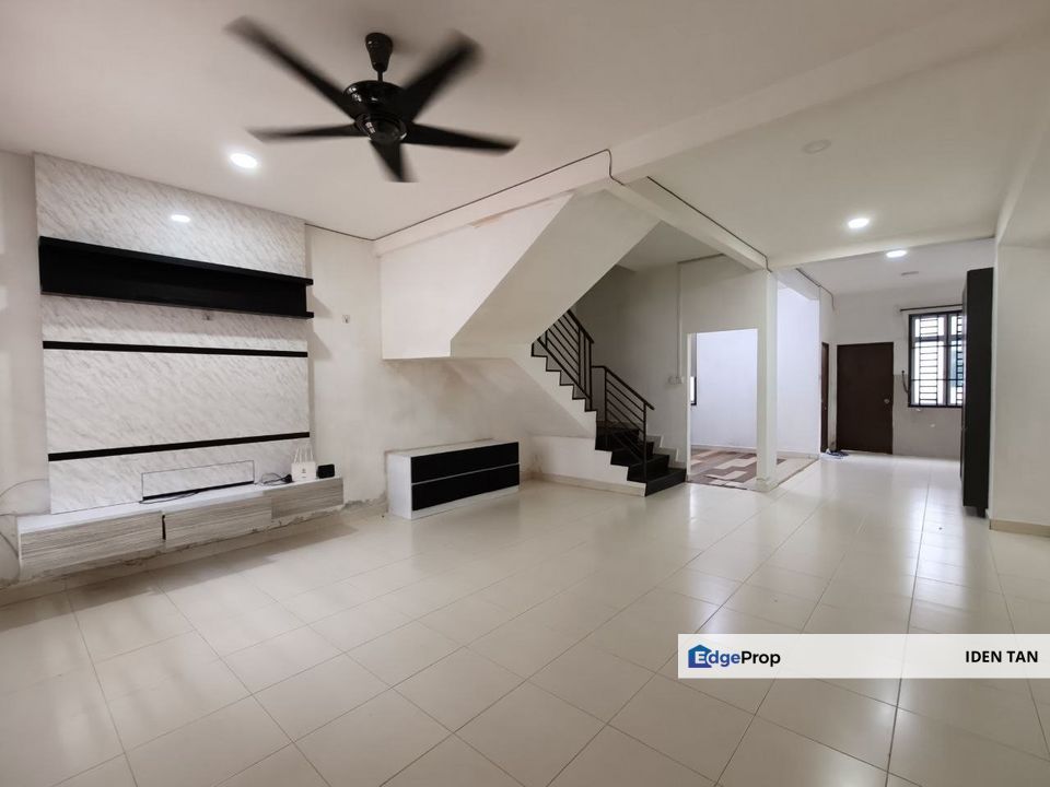 Taman Scientex Senai 2.5 Storey Terrace House Full Loan Unit For Sale Near Desa Idaman, Seelong, Senai Utama, Senai Jaya, Senai Indah, Senai Airport, Johor, Senai