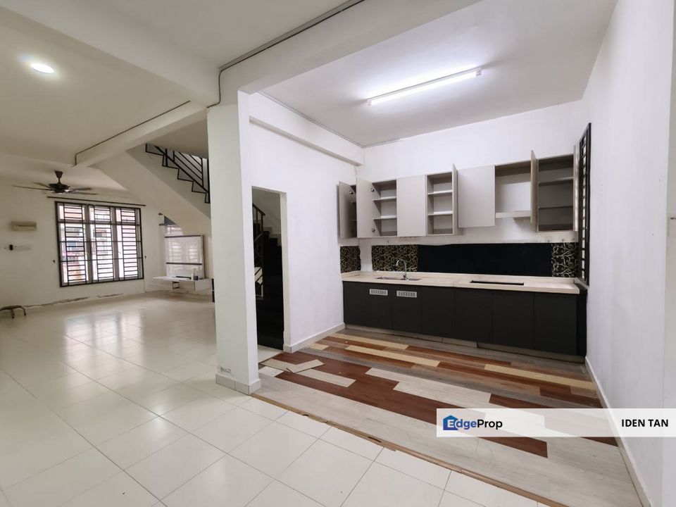 Taman Scientex Senai 2.5 Storey Terrace House Full Loan Unit For Sale Near Desa Idaman, Seelong, Senai Utama, Senai Jaya, Senai Indah, Senai Airport, Johor, Senai