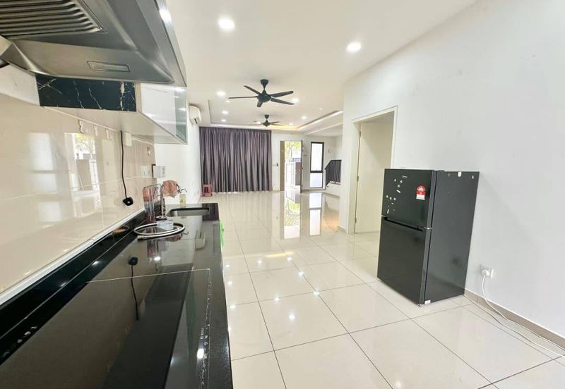 Sunway Citrine Lakehomes