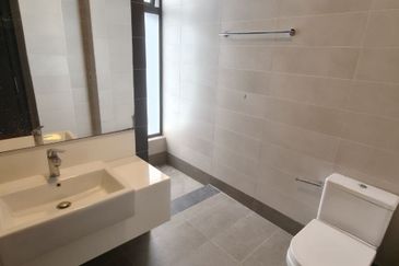 Avira Garden Terraces @ Medini