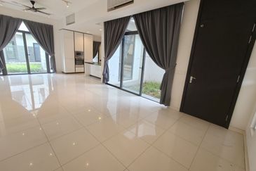 Avira Garden Terraces @ Medini