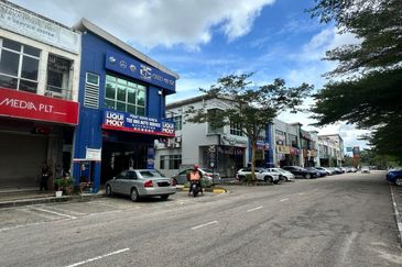 Taman Impian Emas