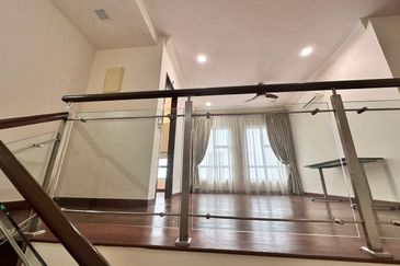 The Canal Garden South, Horizon Hills