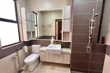 The Canal Garden South, Horizon Hills