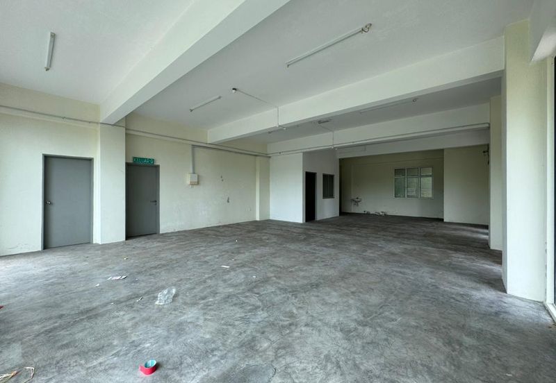 Pusat Perdagangan Danga Utama