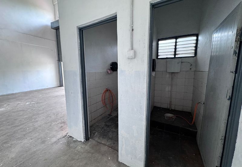 Kempas Utama Industrial Park