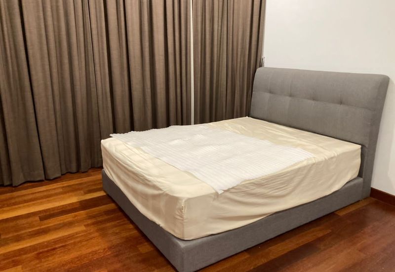 The Canal Garden South, Horizon Hills