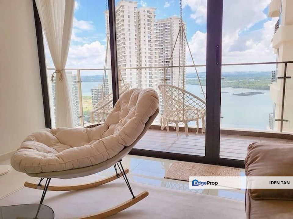 Royal Strand Country Garden Danga Bay Fully Furnished & Renovated Unit For Sale Near Tropez Residence, Straits View 18, Paragon Residence,Golden Sands, Johor, Johor Bahru