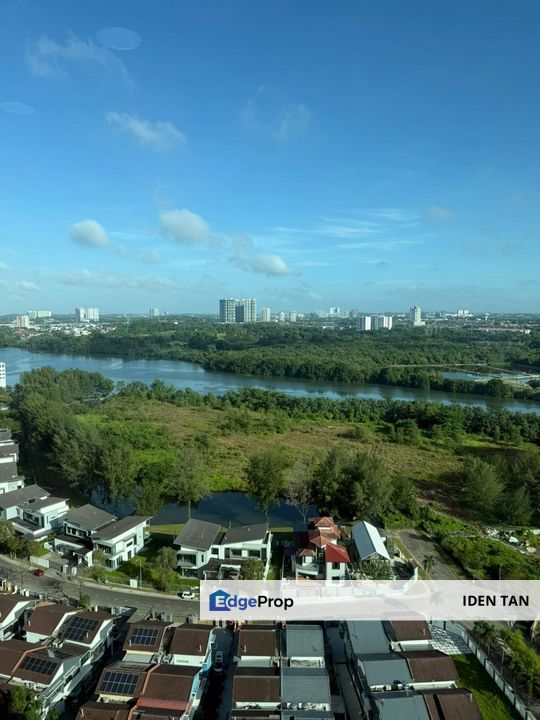 Crescent Bay Suites Service Apartment High Floor Unit For Sale Near Bayu Puteri, Permas Jaya, Southkey, Grandview 360, Marina Residence, Marina Cove, Johor, Johor Bahru