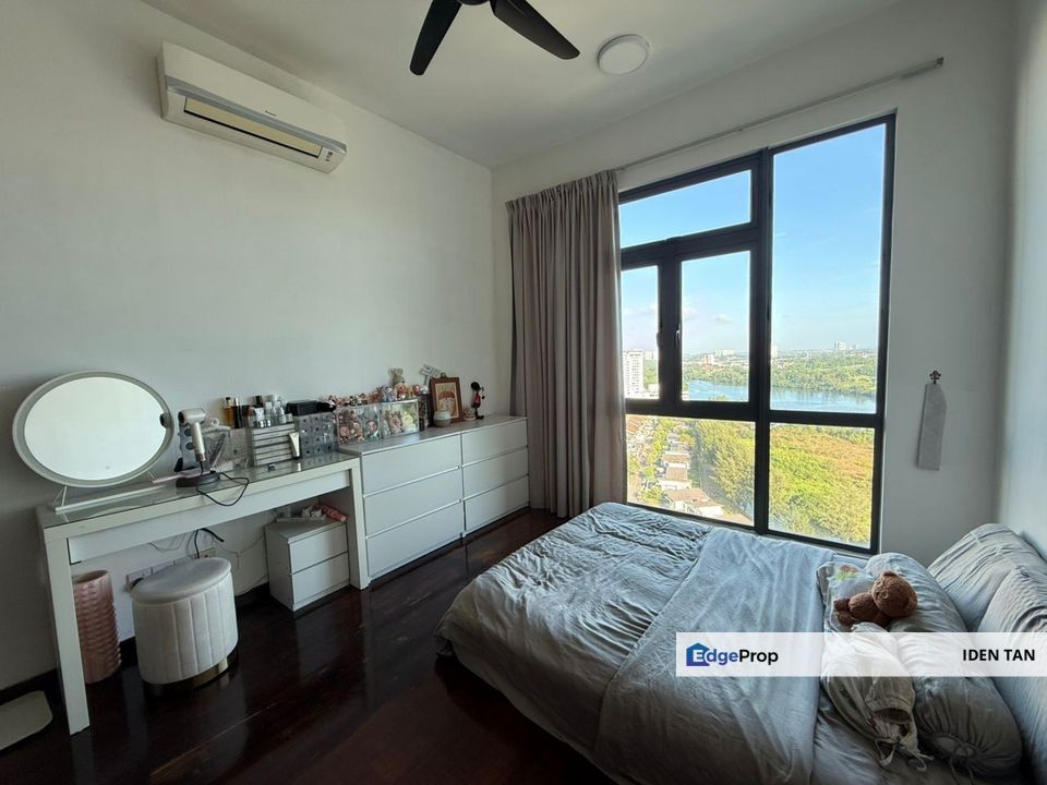 Crescent Bay Suites Service Apartment High Floor Unit For Sale Near Bayu Puteri, Permas Jaya, Southkey, Grandview 360, Marina Residence, Marina Cove, Johor, Johor Bahru