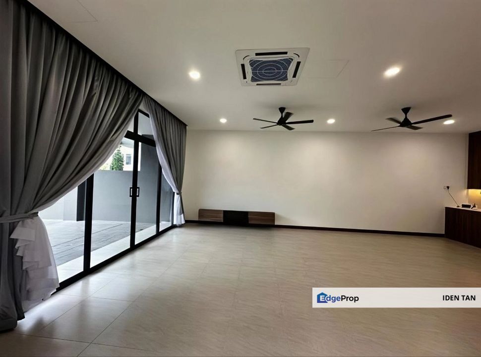 Aurora Sentral Double Storey Superlink Renovated Unit For Sale Near Iskandar Puteri, Eco Botanic, Horizon Hills, Senadi Hills, Bukit Indah, Estuari , Johor, 