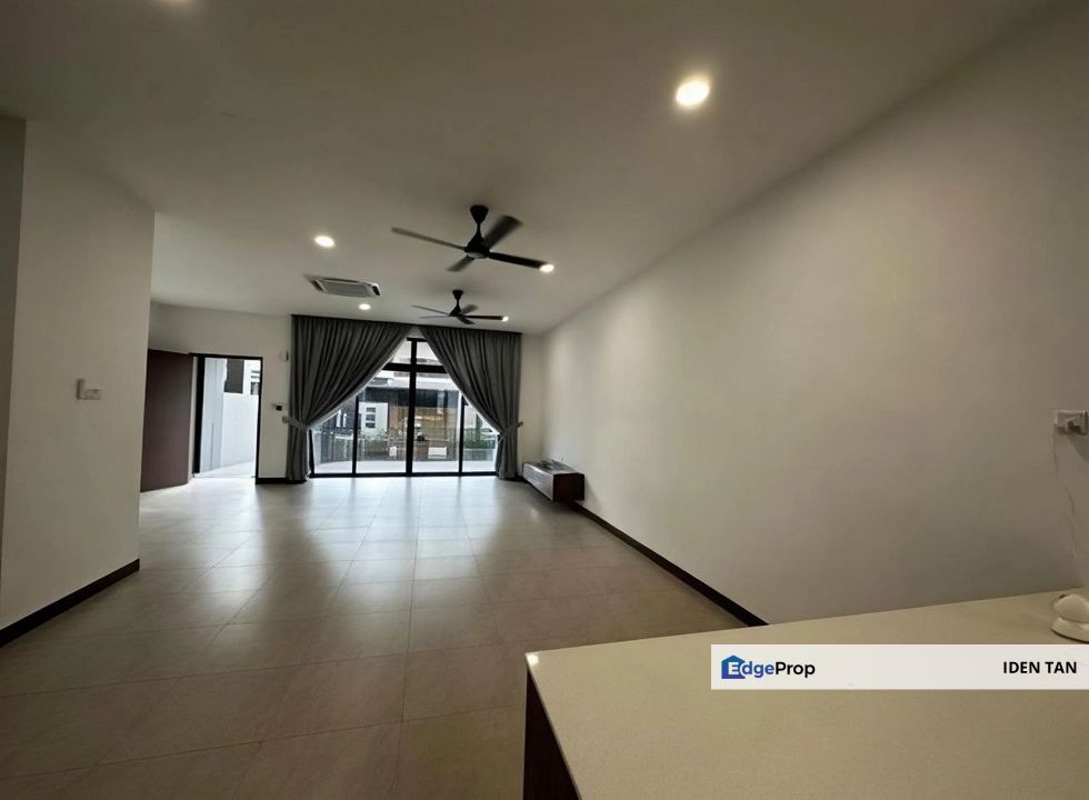 Aurora Sentral Double Storey Superlink Renovated Unit For Sale Near Iskandar Puteri, Eco Botanic, Horizon Hills, Senadi Hills, Bukit Indah, Estuari , Johor, 