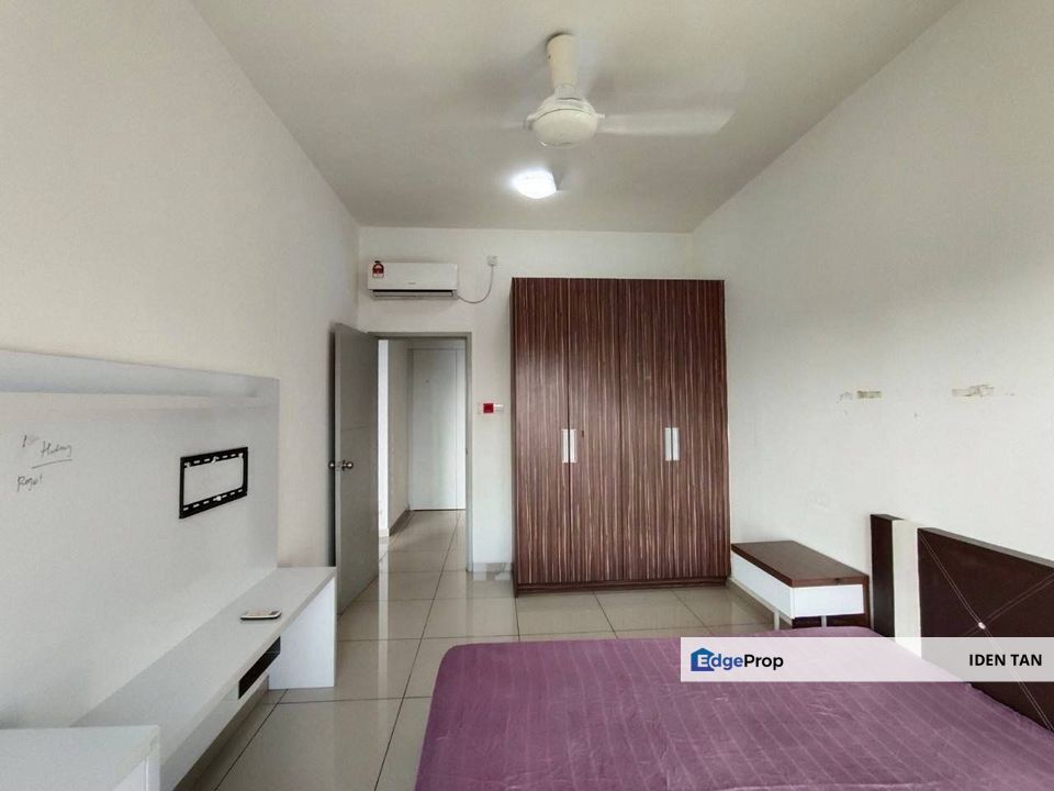 Seasons Luxury Apartment Corner Lot For Sale Near Larkin, Taman Melodies, Taman Century, Zennith Suites, Suriamas, Larkin Heights, Larkin Residence, Johor, Johor Bahru