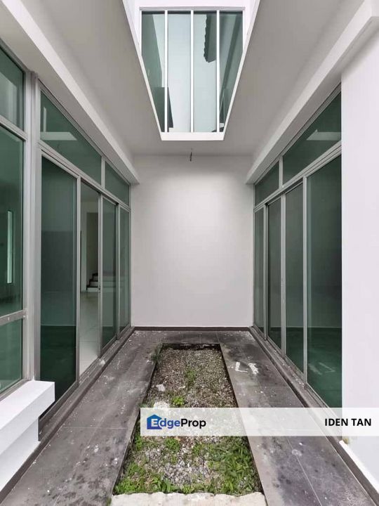 Mutiara Rini Double Storey Semi-D Original Condition For Sale Near Mutiara Bestari, Mutiara Mas, Mutiara Utama, Skudai Indah, Tun Aminah, Skudai Baru, Johor, Skudai