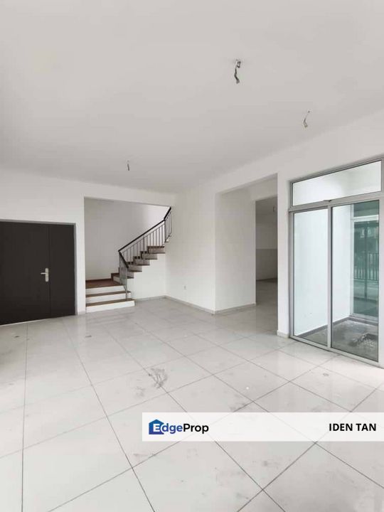 Mutiara Rini Double Storey Semi-D Original Condition For Sale Near Mutiara Bestari, Mutiara Mas, Mutiara Utama, Skudai Indah, Tun Aminah, Skudai Baru, Johor, Skudai