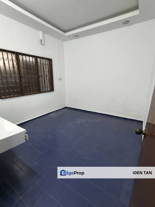 Taman Ungku Tun Aminah Single Storey Terrace House Original Unit For Sale Near Taman Nesa, Skudai Baru, Mutiara Rini, Sutera Utama, Nusa Bestari, Johor, Skudai