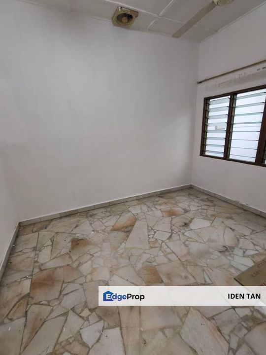Taman Ungku Tun Aminah Single Storey Terrace House Original Unit For Sale Near Taman Nesa, Skudai Baru, Mutiara Rini, Sutera Utama, Nusa Bestari, Johor, Skudai