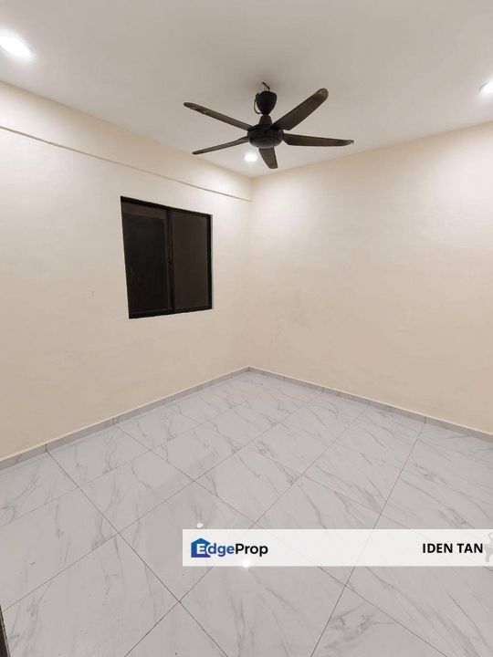 Tun Aminah Single Storey Terrace House End Lot Fully Renovated Unit For Sale Near Taman Nesa, Sutera Utama, Skudai Baru, Seri Orkid, Mutiara Rini, Johor, Skudai