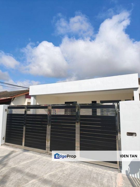 Tun Aminah Single Storey Terrace House End Lot Fully Renovated Unit For Sale Near Taman Nesa, Sutera Utama, Skudai Baru, Seri Orkid, Mutiara Rini, Johor, Skudai