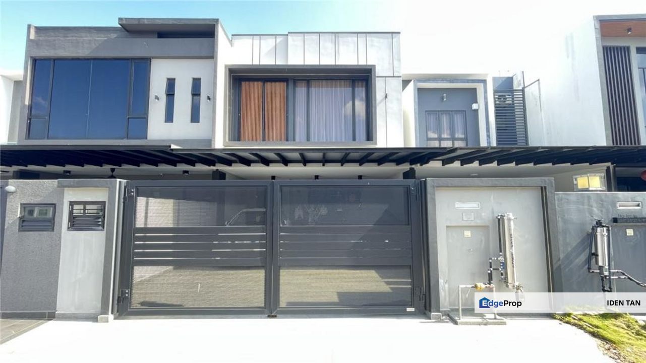 Danga Sutera Double Storey Link House Fully Renovated Unit For Sale Near Sutera Utama, Nusa Bestari, Perling, Tun Aminah, Bukit Indah, Uda Utama, Johor, Skudai