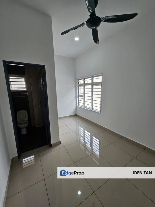 Nusantara Prima Double Storey Cluster House Fully Renovated Unit For Sale Near Nusa Bayu, Gelang Patah, Iskandar Puteri, Taman Nusantara, Nusa Sentral, Johor, Nusajaya