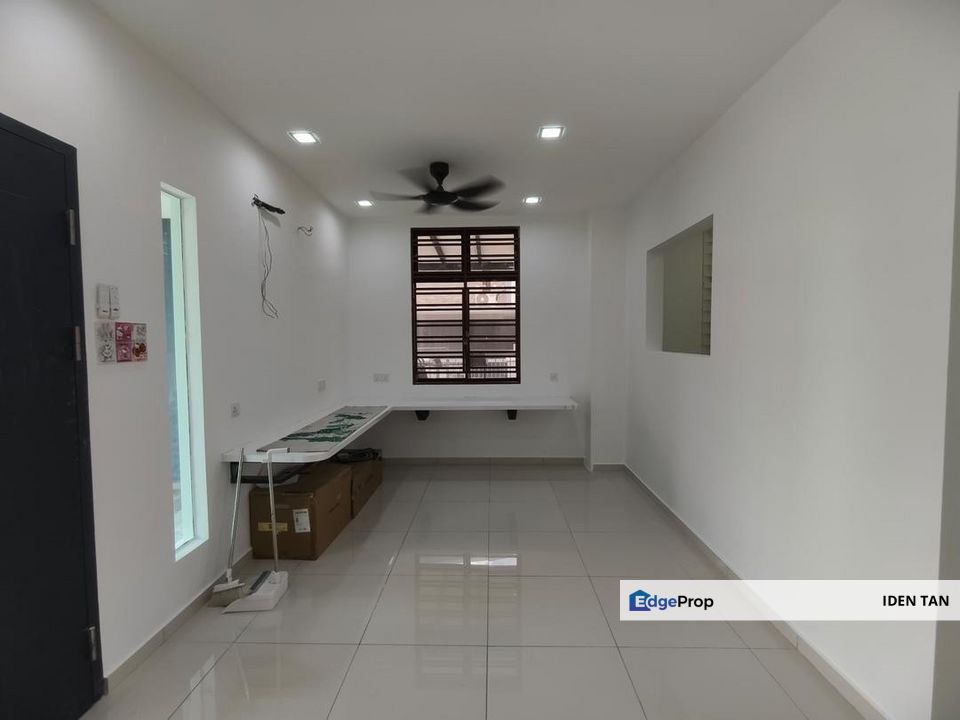 Rini Heights Mutiara Rini Double Storey Super Link End Lot Renovated Unit For Sale Near Rini Homes, Rini Hills, Tun Aminah, Mutiara Mas, Sutera Utama, Johor, Skudai