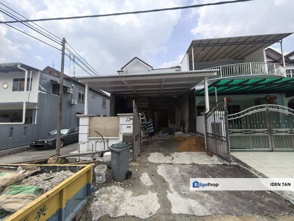 Taman Universiti Double Storey Terrace House End Lot Fully Renovated Unit For Sale Near Pulai Utama, Pulai Flora, Mutiara Rini, Desa Skudai, Skudai, Johor, Skudai