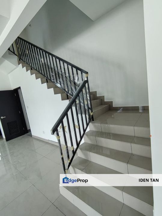 Pelangi Indah Double Storey Terrace House Corner Lot For Sale Near Taman Gaya, Puteri Wangsa, Desa Cemerlang, Tebrau, Johor Jaya, Ehsan Jaya, Austin, Johor, Ulu Tiram