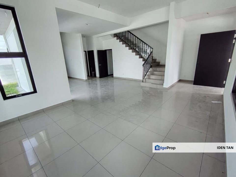 Pelangi Indah Double Storey Terrace House Corner Lot For Sale Near Taman Gaya, Puteri Wangsa, Desa Cemerlang, Tebrau, Johor Jaya, Ehsan Jaya, Austin, Johor, Ulu Tiram