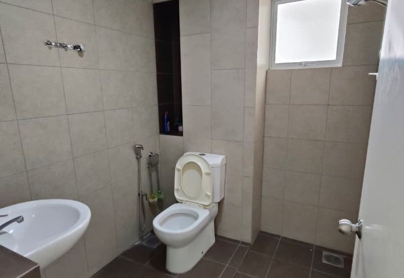 Jadite Suites @ Jade Hills