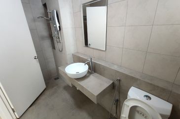 Jadite Suites @ Jade Hills